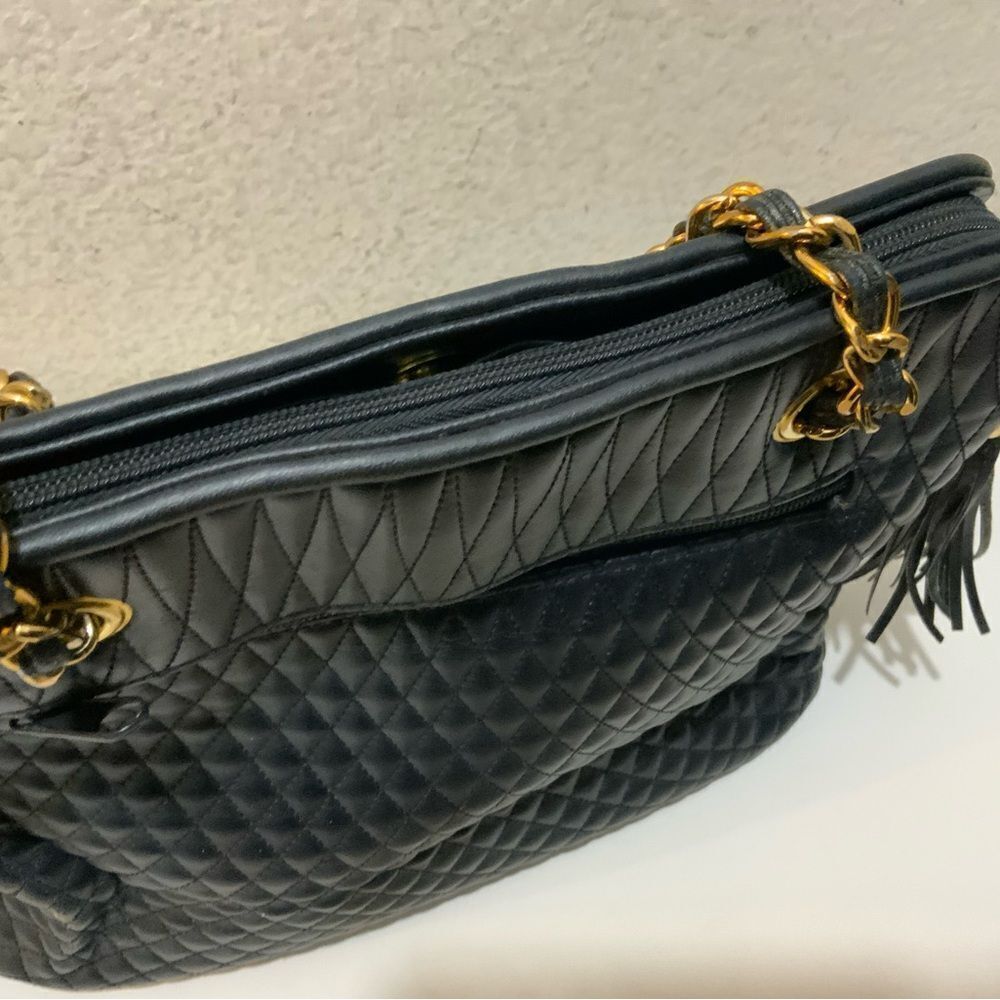 Vintage Worthington navy blue vegan leather quilted chain strap bag - Picture 11 of 15